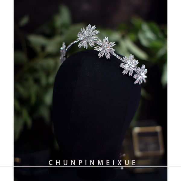 bridal band headdress atmosphere crown hair decoration wedding evening dress studio p accessories, Silver
bridal band headdress atmosphere crown hair decoration wedding evening dress studio p accessories, Silver