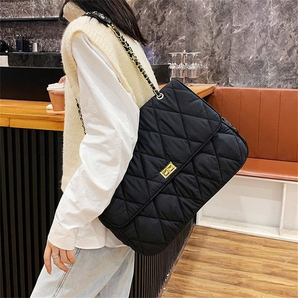 casual lingge space padded women shoulder bags designer chain handbags luxury nylon down crossbody messenegr bag large tote 2021
casual lingge space padded women shoulder bags designer chain handbags luxury nylon down crossbody messenegr bag large tote 2021