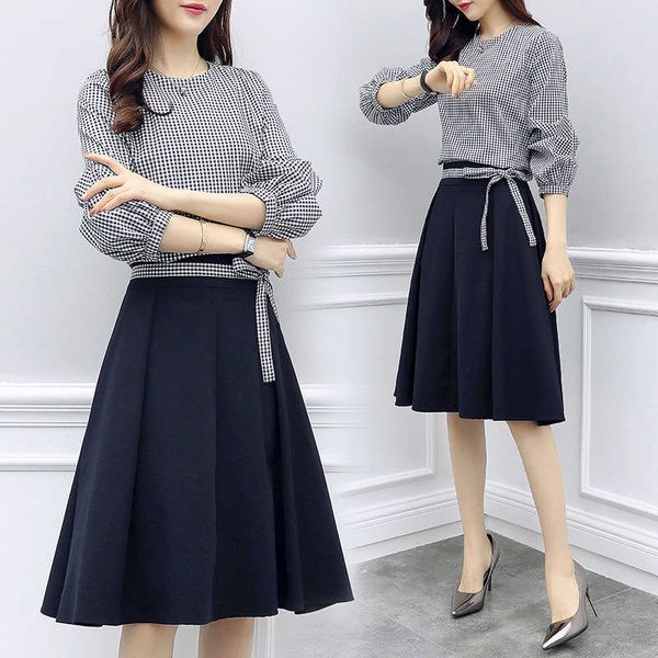 two pieces of spring dress, Black;gray