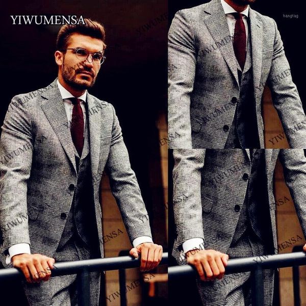 yiwumensa vintage men's wool blend plaid wedding suits 3 pieces formal business man slim custom made blazer&vest&pants1, White;black
yiwumensa vintage men's wool blend plaid wedding suits 3 pieces formal business man slim custom made blazer&vest&pants1, White;black