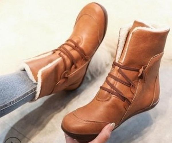 winter shoes add wool warm leather boots women large size 41 42 43 casual boots women snow footwear, Black
winter shoes add wool warm leather boots women large size 41 42 43 casual boots women snow footwear, Black