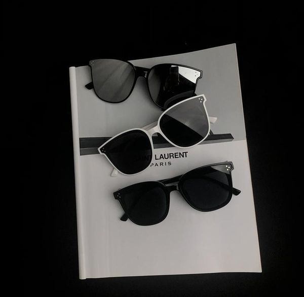 big man widened round fashionable street sunglasses plain face glasses net red, White;black
big man widened round fashionable street sunglasses plain face glasses net red, White;black