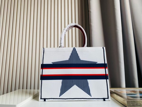 designer tote shoulder bags women's luxury classic letter printed shopping bag fashion handbag
designer tote shoulder bags women's luxury classic letter printed shopping bag fashion handbag