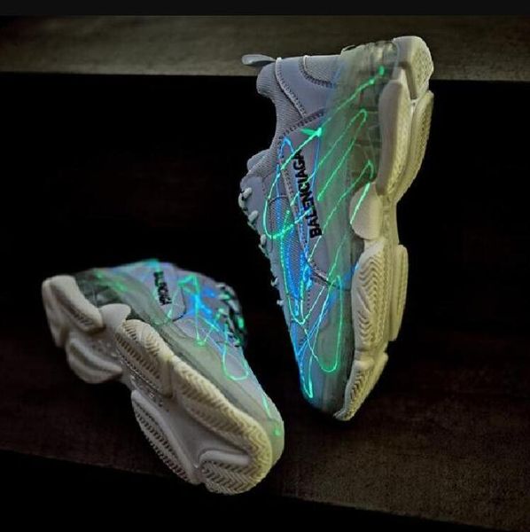 luminous new colors bl triple s green retros paris sneakers mens women designer shoes fashion outdoor old grandpa luxury trainers, Black;white
luminous new colors bl triple s green retros paris sneakers mens women designer shoes fashion outdoor old grandpa luxury trainers, Black;white