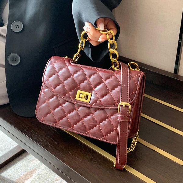 niche design popular handbags new korean all-match crossbody bag rhombic chain square bag underarm dual-use width: 22cm
niche design popular handbags new korean all-match crossbody bag rhombic chain square bag underarm dual-use width: 22cm