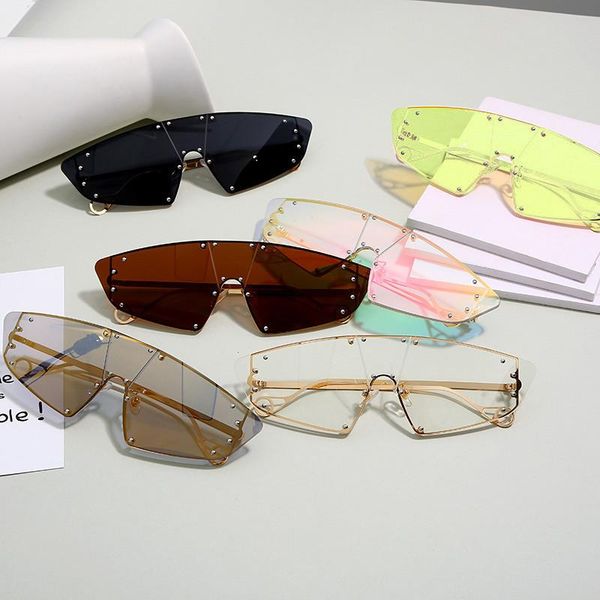 fashion cat eye sunglasses women 2021 luxury one piece irregular mirror pink lens rivet glasses men women vintage eyewear uv400, White;black
fashion cat eye sunglasses women 2021 luxury one piece irregular mirror pink lens rivet glasses men women vintage eyewear uv400, White;black