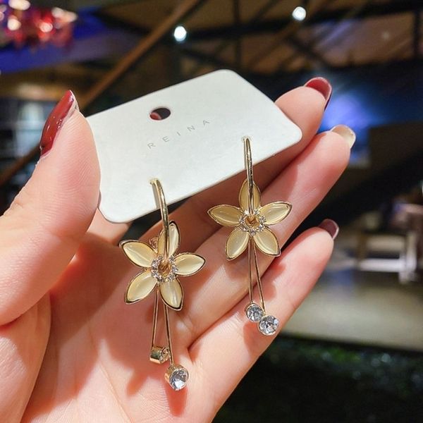korean style trendy opal flower c- shaped earrings 925 silver needle fashion long tassel graceful online influencer advanced earrings, Golden
korean style trendy opal flower c- shaped earrings 925 silver needle fashion long tassel graceful online influencer advanced earrings, Golden