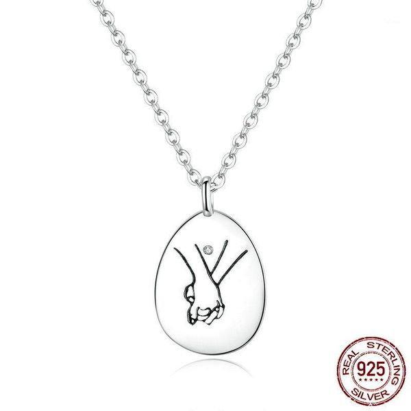 evelle 2020 pure silver hold hands necklace concise woman hold you of hand popular necklace1
evelle 2020 pure silver hold hands necklace concise woman hold you of hand popular necklace1