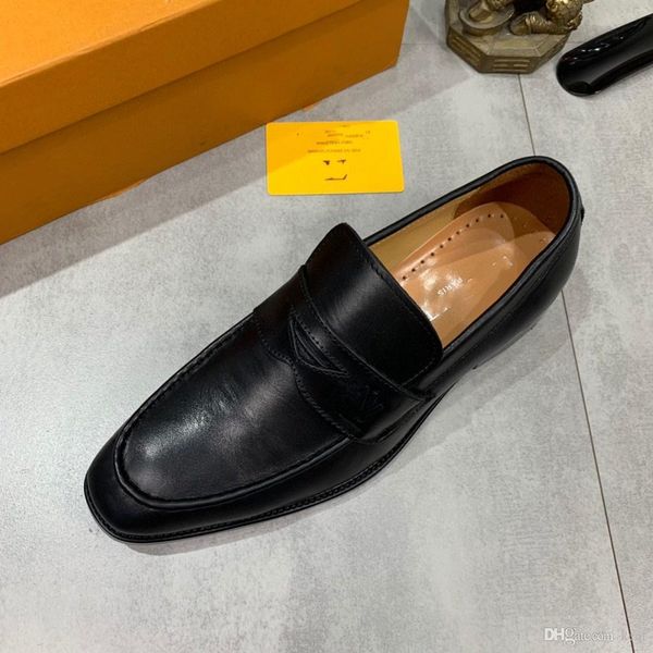 g1 noble black rhinestone men dress shoes velvet crystal luxury designer moccasins men's loafers office business man footwear a2
g1 noble black rhinestone men dress shoes velvet crystal luxury designer moccasins men's loafers office business man footwear a2