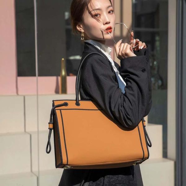 brand women's bag leather designer crossbody bags small cowhide handbag tote-bag new solid ladies flap bag for women 2021
brand women's bag leather designer crossbody bags small cowhide handbag tote-bag new solid ladies flap bag for women 2021