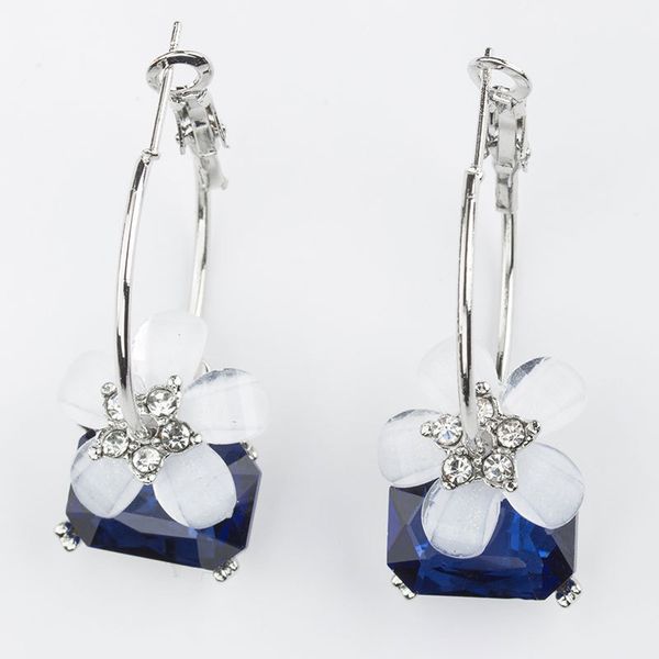 crystal earrings cherry flower earrings brincos stud earring, Golden;silver
crystal earrings cherry flower earrings brincos stud earring, Golden;silver