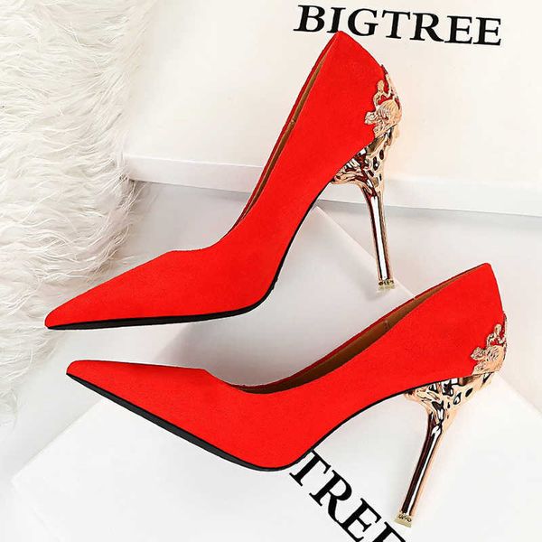 classic luxury designer shoes women heels metal heel woman pumps wedding stiletto black red high suede party paris wholesale
classic luxury designer shoes women heels metal heel woman pumps wedding stiletto black red high suede party paris wholesale
