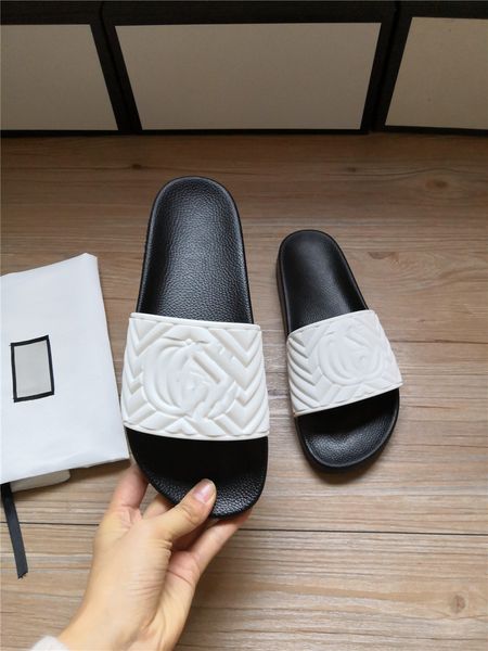 summer branded women men letter print patent canvas lock it flat mule designer leather sole beach slipper with box, Black
summer branded women men letter print patent canvas lock it flat mule designer leather sole beach slipper with box, Black