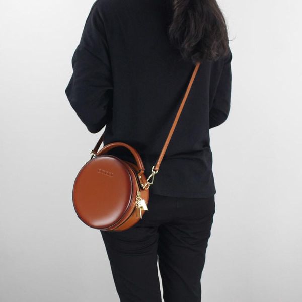 fashion mini luxury handbags genuine leather 2020 shoulder crossbody bags for women designer small messenger bag circle sling
fashion mini luxury handbags genuine leather 2020 shoulder crossbody bags for women designer small messenger bag circle sling