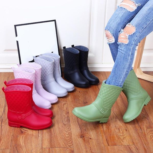 fashion women's casual middle rain shoes lady rain foot water shoes short tube rubber u-shape1, Black
fashion women's casual middle rain shoes lady rain foot water shoes short tube rubber u-shape1, Black