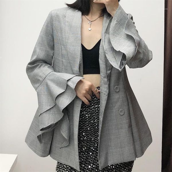 double breasted plaid blazer women pocket flare sleeve office ladies blazer autumn jacket female outerwear coats1, White;black
double breasted plaid blazer women pocket flare sleeve office ladies blazer autumn jacket female outerwear coats1, White;black