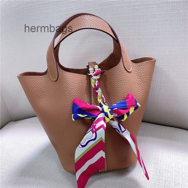 large capacity herm vegetable basket handbag high-end 2022 first layer cowhide bucket bag 12 tb15
large capacity herm vegetable basket handbag high-end 2022 first layer cowhide bucket bag 12 tb15