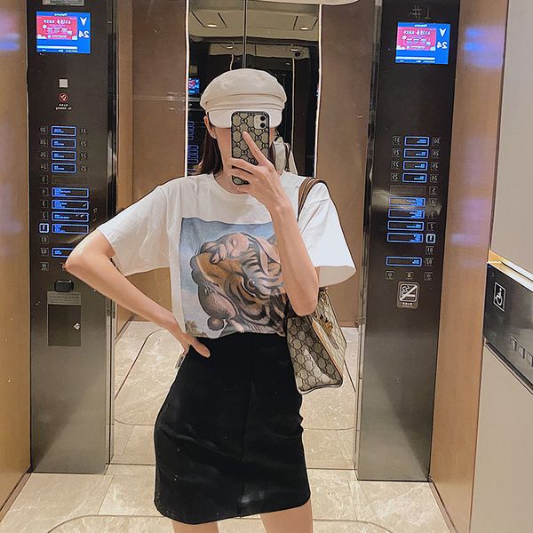 2020 spring new printed edition bf tiger released red coat short t female shirt in net pv53, White
2020 spring new printed edition bf tiger released red coat short t female shirt in net pv53, White