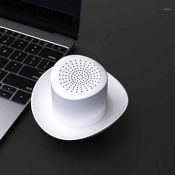 hobbylane subwoofer player wireless speaker 300mah cowboy hat 3w loudspeaker outdoor portable mini bluetooth 4.2 speaker d251
hobbylane subwoofer player wireless speaker 300mah cowboy hat 3w loudspeaker outdoor portable mini bluetooth 4.2 speaker d251