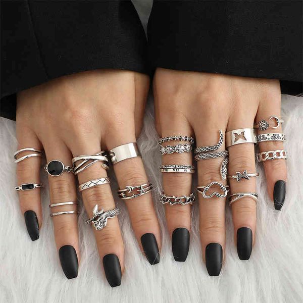 vintage silver color animal rings set for women men punk plated butterfly snake heart 2022 trend jewelry gifts
vintage silver color animal rings set for women men punk plated butterfly snake heart 2022 trend jewelry gifts