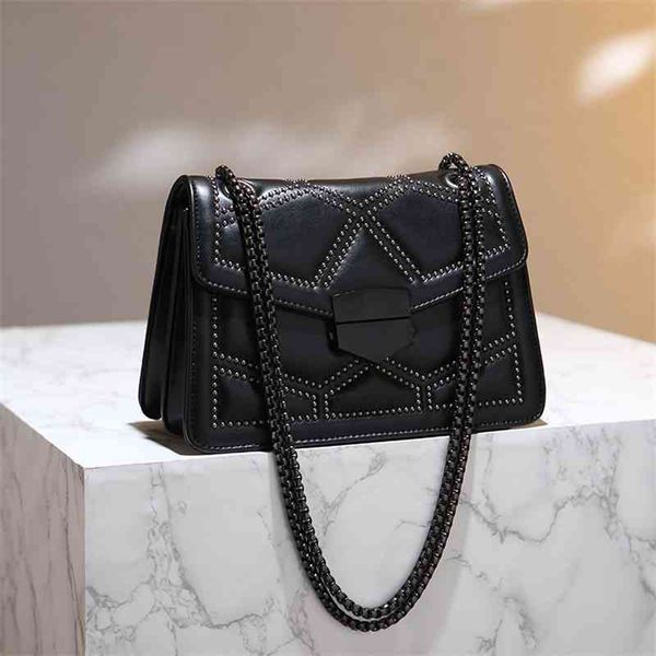 net red black rhombic chain single shoulder slant span small square bag 50% clearance sale
net red black rhombic chain single shoulder slant span small square bag 50% clearance sale