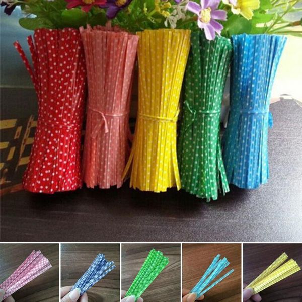 100pcs/bag colorful dots gift bag twist ties wire bag fasteners sealing cake wedding party decoration1
100pcs/bag colorful dots gift bag twist ties wire bag fasteners sealing cake wedding party decoration1