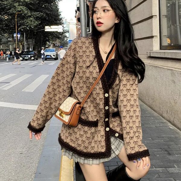 and 2022 spring autumn designer cardigan women's casual sweater coat, new loose, jin zhixiu, women's , camel color, v-neck,, White;black
and 2022 spring autumn designer cardigan women's casual sweater coat, new loose, jin zhixiu, women's , camel color, v-neck,, White;black