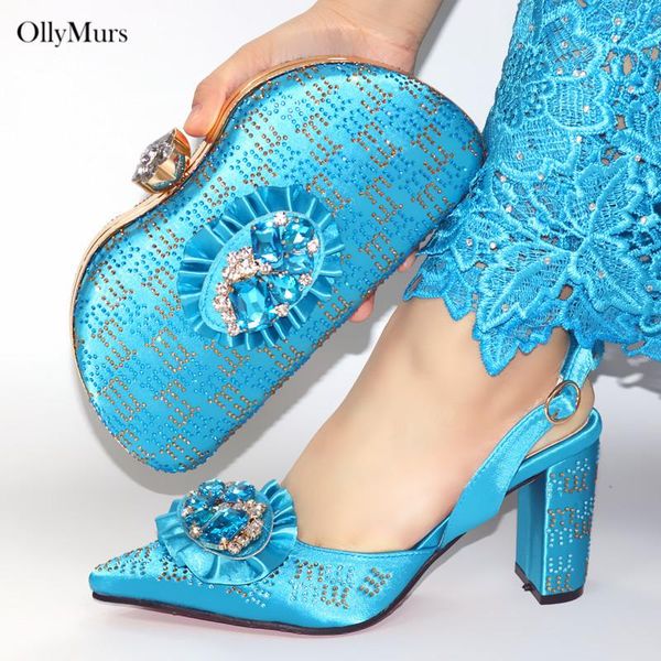 new arrival pu with nice rhinestone shoes and bags set summer style fashion woman middle heels shoes and bag for party on stock, Black
new arrival pu with nice rhinestone shoes and bags set summer style fashion woman middle heels shoes and bag for party on stock, Black
