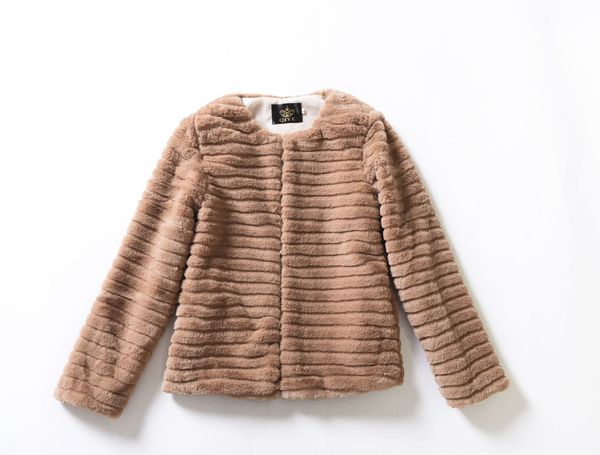 2021 new faux female pink autumn furry fashion short leather jacket women's coat mujer kj200 bfrt, Black
2021 new faux female pink autumn furry fashion short leather jacket women's coat mujer kj200 bfrt, Black
