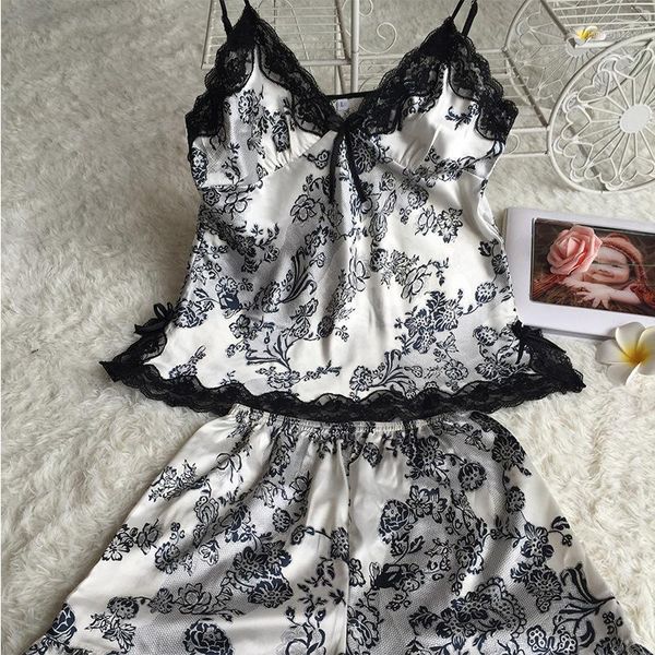 women's sleepwear print flower pajamas suit nightwear intimate lingerie women sleep set home clothing satin pyjamas homewear1, Black;red
women's sleepwear print flower pajamas suit nightwear intimate lingerie women sleep set home clothing satin pyjamas homewear1, Black;red