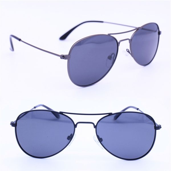 ales model s9921 trendy metal timeless fashion polit shape small size simple polarized sunglasses, White;black
ales model s9921 trendy metal timeless fashion polit shape small size simple polarized sunglasses, White;black