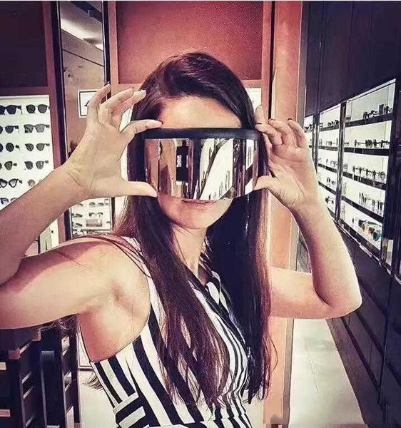 designer fashion sunglasses new large mask mirror sunscreen anti-peeping mask sports sunglasses for baseball cycling fishing superlight
designer fashion sunglasses new large mask mirror sunscreen anti-peeping mask sports sunglasses for baseball cycling fishing superlight