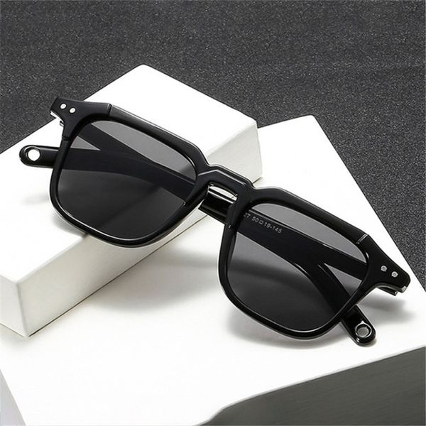 ttlife 1pc bounce di hip-hop sunglasses retro sun glasses transparent frame ocean lens eyeglasses new 2020 uv400 eyewear
ttlife 1pc bounce di hip-hop sunglasses retro sun glasses transparent frame ocean lens eyeglasses new 2020 uv400 eyewear