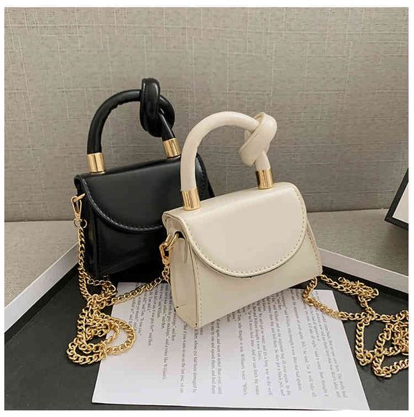 popular chain bag women's 2021 summer new fashion messenger net red mini square
popular chain bag women's 2021 summer new fashion messenger net red mini square