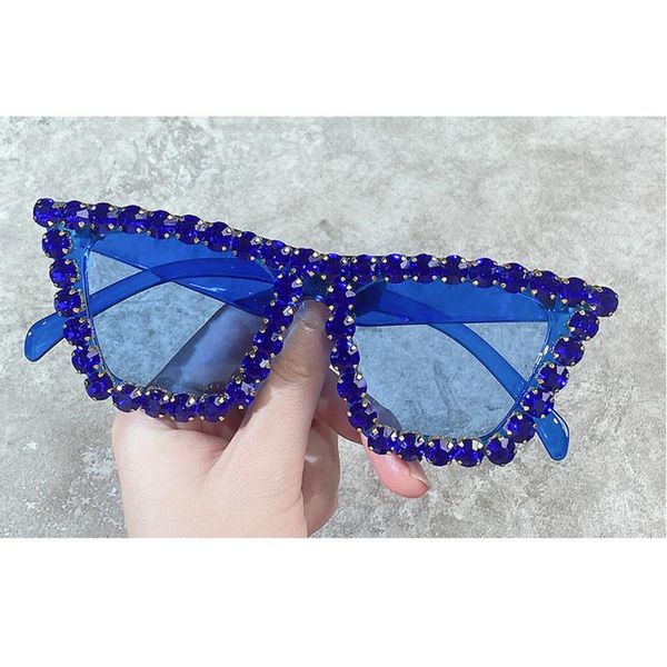 sunglasses 2021 cat women rhinestone around female eyewear handmade crystal diamond sun glasses eyeglass nx, White;black
sunglasses 2021 cat women rhinestone around female eyewear handmade crystal diamond sun glasses eyeglass nx, White;black