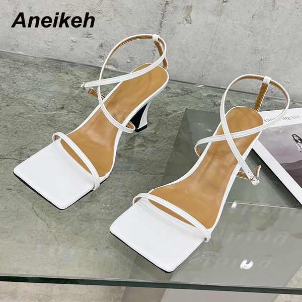 aneikeh summer 2021 new women's shoes fashion thin heels sandals dress cross-tied patent leather ankle strap buckle solid black c0129
aneikeh summer 2021 new women's shoes fashion thin heels sandals dress cross-tied patent leather ankle strap buckle solid black c0129