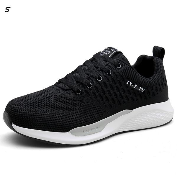 with socks 2021 gray black white men casual shoes mens trainers outdoor sports sneakers breathable jogging running shoes size38-46
with socks 2021 gray black white men casual shoes mens trainers outdoor sports sneakers breathable jogging running shoes size38-46