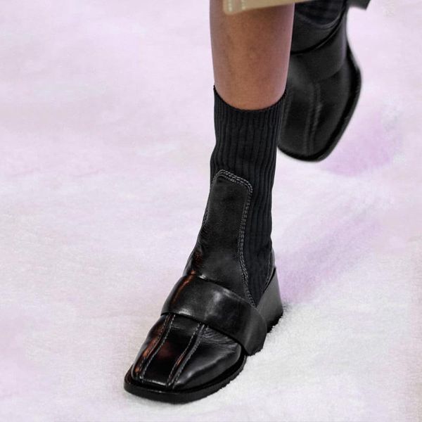 fashion stitching middle tube boots black wine red knitted elastic large size women's boots autumn and winter martin boty
fashion stitching middle tube boots black wine red knitted elastic large size women's boots autumn and winter martin boty