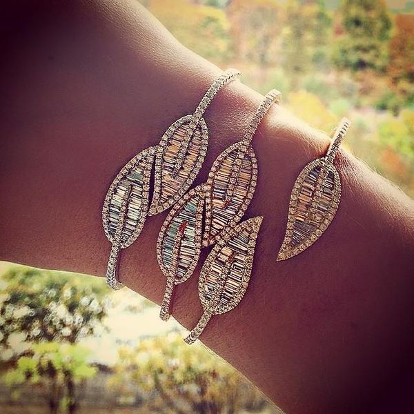 fashion brand jewelry cubic zirconia leaf feather shape t stone open thin hand for women party accessories, Black
fashion brand jewelry cubic zirconia leaf feather shape t stone open thin hand for women party accessories, Black