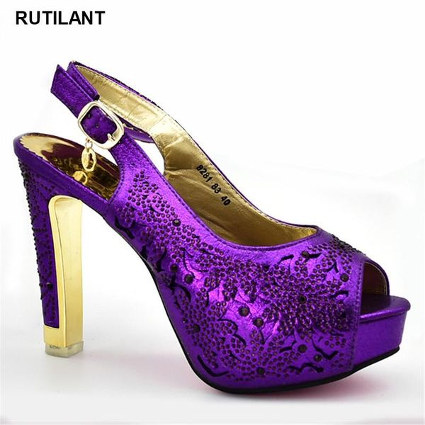 latest nigerian women sandals decorated with rhinestone luxury shoes women designers heels pumps shoes, Black
latest nigerian women sandals decorated with rhinestone luxury shoes women designers heels pumps shoes, Black