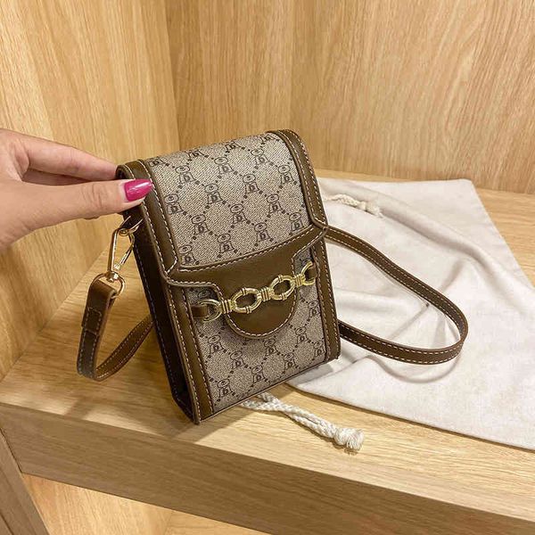 75% off handbag factory store mobile phone female printing red one shoulder small square simple texture
75% off handbag factory store mobile phone female printing red one shoulder small square simple texture