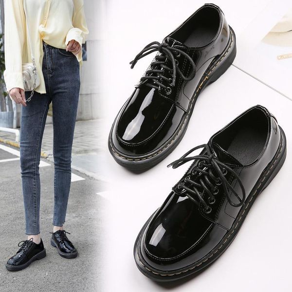 ymechic autumn 2020 street punk oxford shoes for women lace up black patent pu leather chunky heels platform womens shoes pumps1
ymechic autumn 2020 street punk oxford shoes for women lace up black patent pu leather chunky heels platform womens shoes pumps1