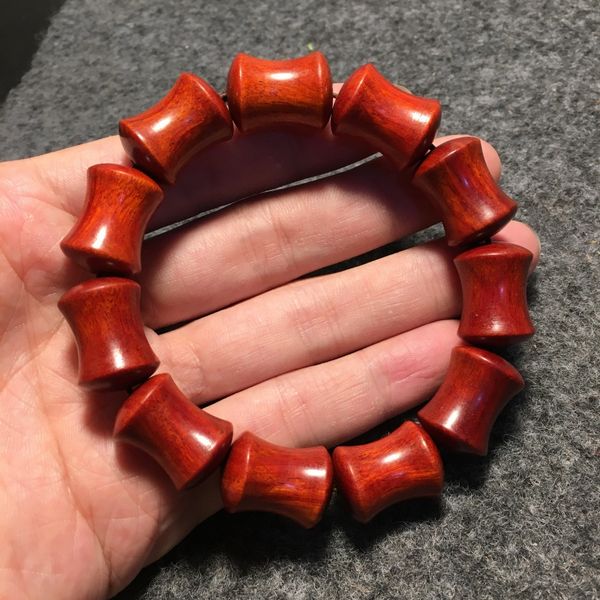 indonesia big leaf bracelet buddha sandalwood bamboo string chicken blood red mud red sandalwood bamboo beads string buddha beads bracelet a, Golden;silver
indonesia big leaf bracelet buddha sandalwood bamboo string chicken blood red mud red sandalwood bamboo beads string buddha beads bracelet a, Golden;silver