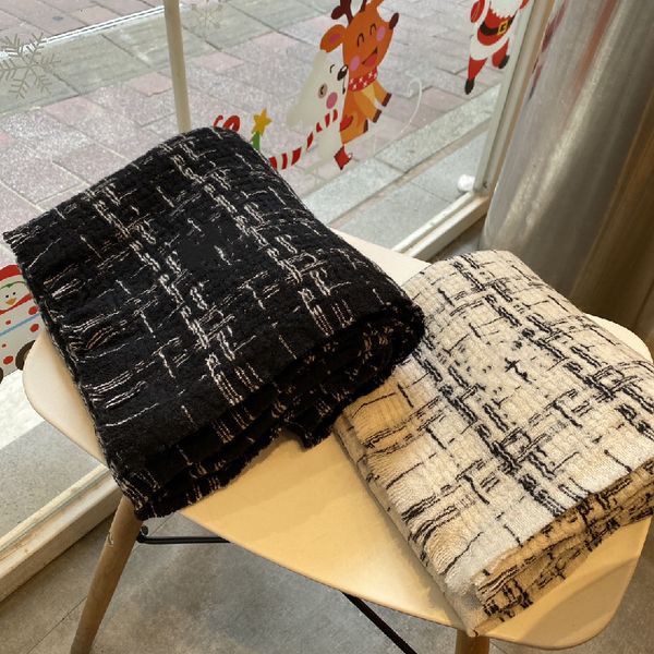2020 new fashion original design men's and women's scottish imported sheep wool scarf casual classic soft warm ing, Red;brown
2020 new fashion original design men's and women's scottish imported sheep wool scarf casual classic soft warm ing, Red;brown