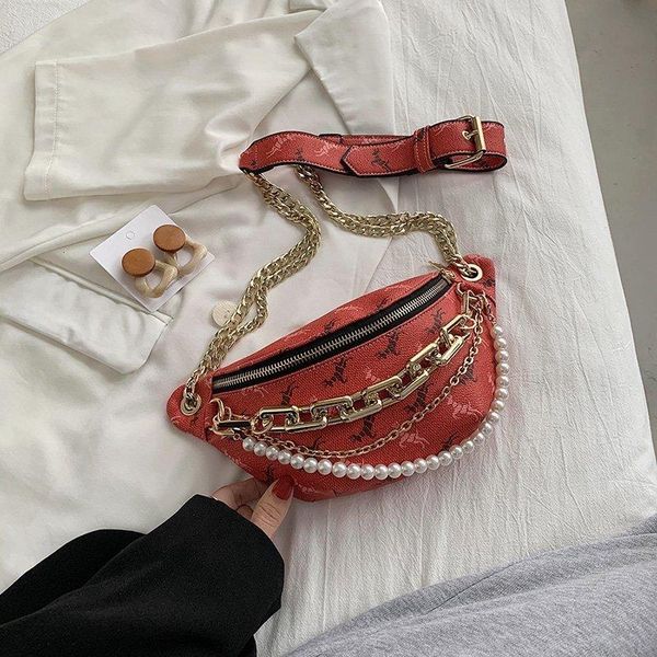 2020 new in messenger bag women hobos letter chains single shoulder chest pu leather handbag wide straps day clutches
2020 new in messenger bag women hobos letter chains single shoulder chest pu leather handbag wide straps day clutches