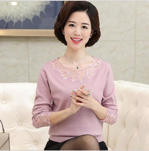 sweater women 2020 middle-aged women pullover sweater lace neck elegant 40-50 year old mother c261, White;black
sweater women 2020 middle-aged women pullover sweater lace neck elegant 40-50 year old mother c261, White;black