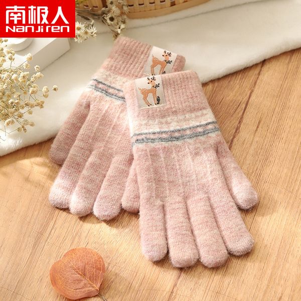 korean version of the south pole lovely student riding plush windproof and cold proof wool knitted five finger gloves for women in winter, Blue;gray
korean version of the south pole lovely student riding plush windproof and cold proof wool knitted five finger gloves for women in winter, Blue;gray