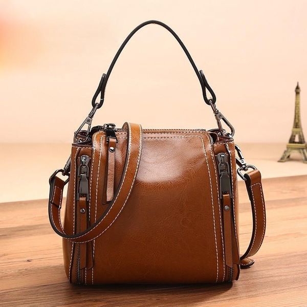 2020 luxury handbags women bags designer genuine leather shoulder summer bag female crossbody girl messenger bag for bolsa small
2020 luxury handbags women bags designer genuine leather shoulder summer bag female crossbody girl messenger bag for bolsa small