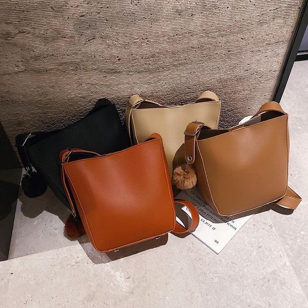 shoulder bags simple solid bucket for women design thread hair ball ladies bag large capacity flap
shoulder bags simple solid bucket for women design thread hair ball ladies bag large capacity flap