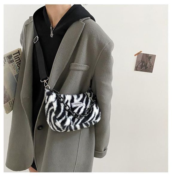 shoulder bags casual harajuku printed underarm bag autumn women plush soft fluffy handbag street travel handle clutch purse cute
shoulder bags casual harajuku printed underarm bag autumn women plush soft fluffy handbag street travel handle clutch purse cute